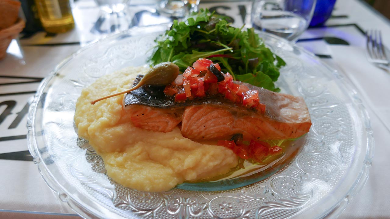 Petite pause culinaire à Paris avec Saumon-Purée N°1
